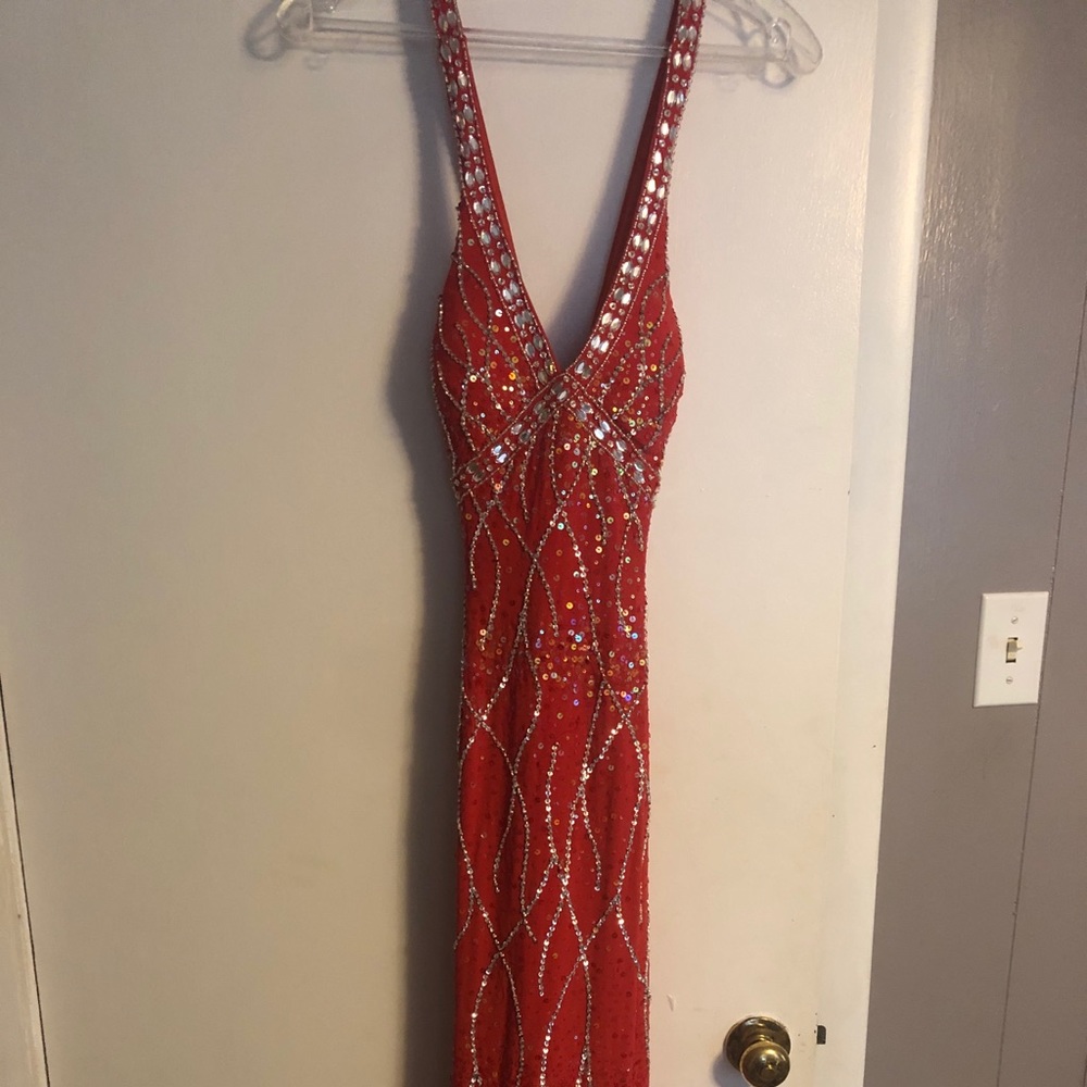 Sean Couture Size Medium Sequined Formal Dress